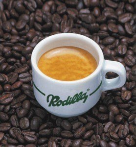 Rodillaのコーヒー。この濃いのがスペインらしいです。