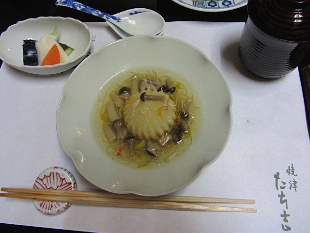 こんな野菜の切り方の美しさにまで、日本文化の奥深さを感じました。