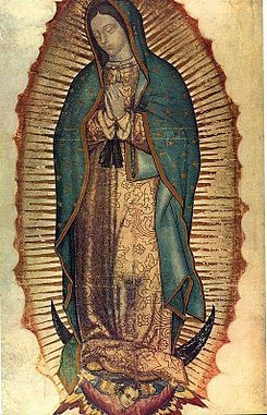 メキシコのグアダルーペの聖母。この聖母を拝むために人が列を成します。https://es.wikipedia.org/wiki/Nuestra_Señora_de_Guadalupe_(México)より。